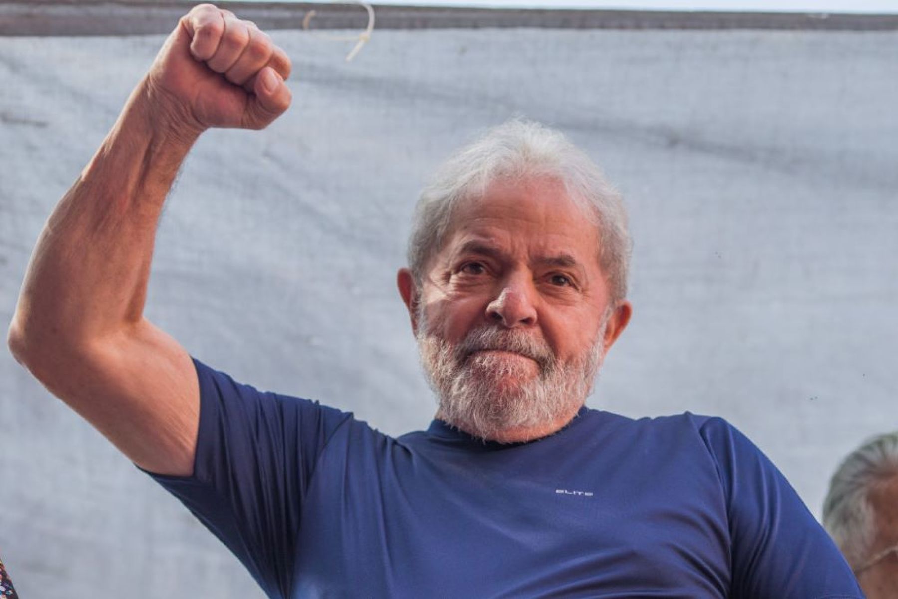 Perspectiva Latinoamericana | Lula cada vez más fuerte, Bolsonaro dominado por el “Centrão” y abandonado por parte de los militares