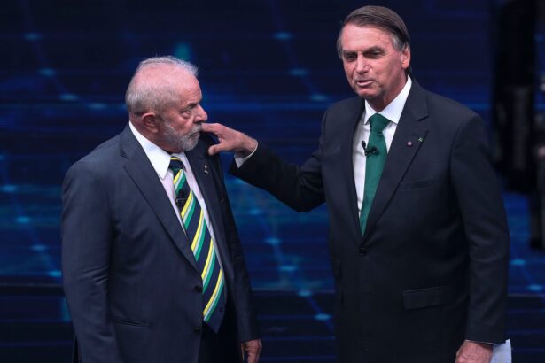 Lula y Bolsonaro durante el debate presidencial