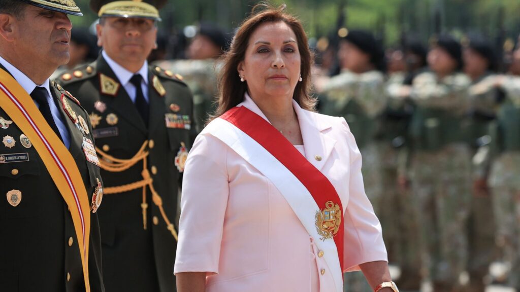 Boluarte sigue en la presidencia de Perú ¿hasta 2026?
