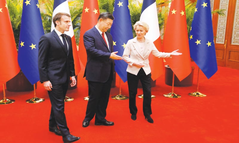 Europa retoma relaciones con China mientras Rusia despliega su política exterior