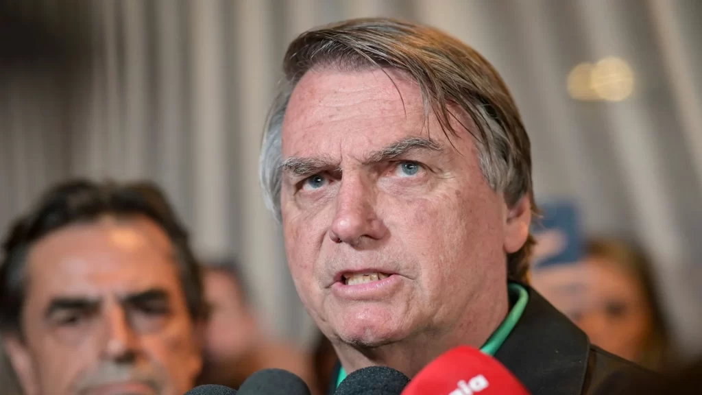 “No estoy muerto”: Bolsonaro y el panorama tras su inhabilitación