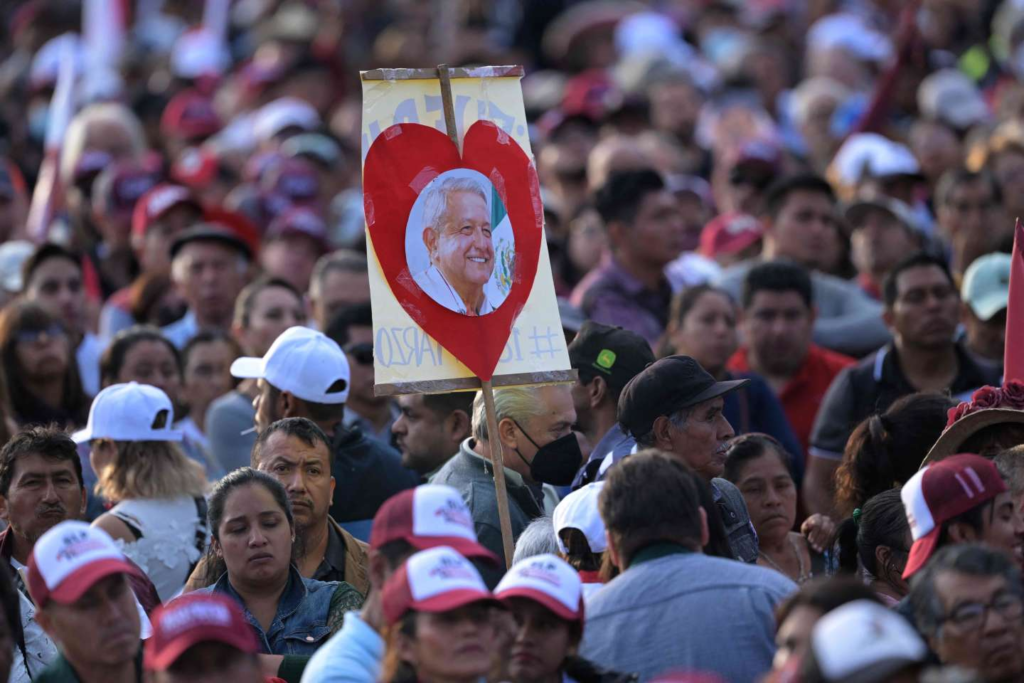 López Obrador reduce la brecha de ingresos entre ricos y pobres