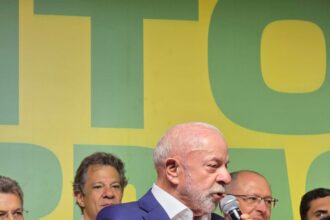 Federico Montero en Brasil durante las elecciones presidenciales 2026